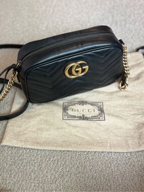 Gucci Black GG Marmont Matelassé Leather Camera Bag